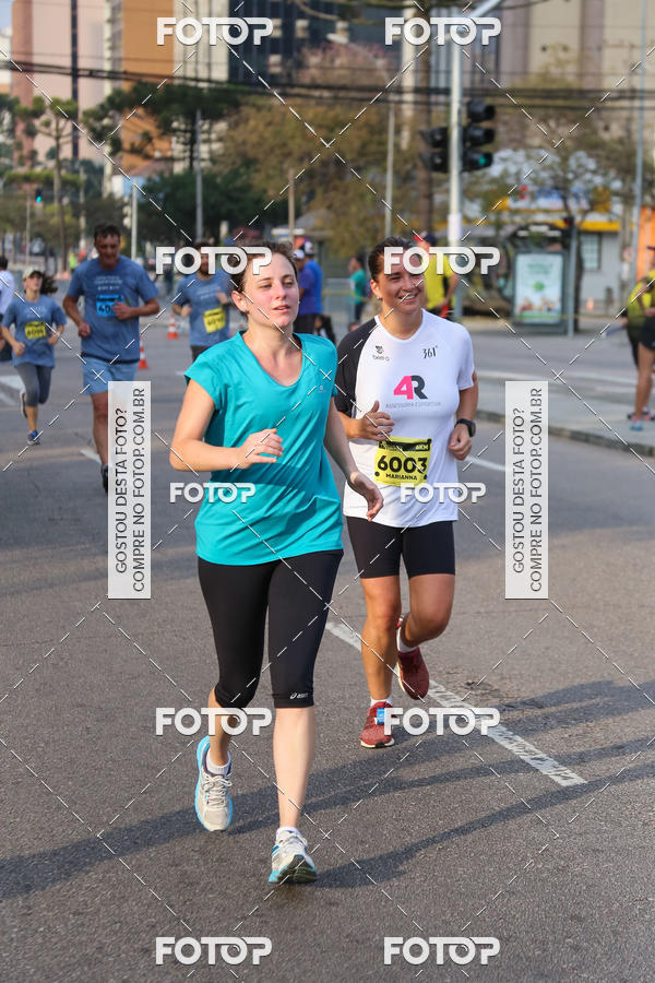 Buy your photos of the eventMeia Maratona Internacional de Curitiba 2018 on Fotop