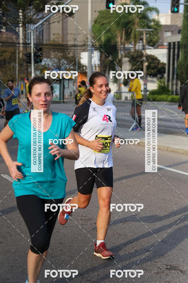 Buy your photos of the eventMeia Maratona Internacional de Curitiba 2018 on Fotop