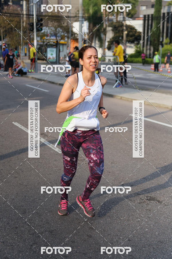 Buy your photos of the eventMeia Maratona Internacional de Curitiba 2018 on Fotop