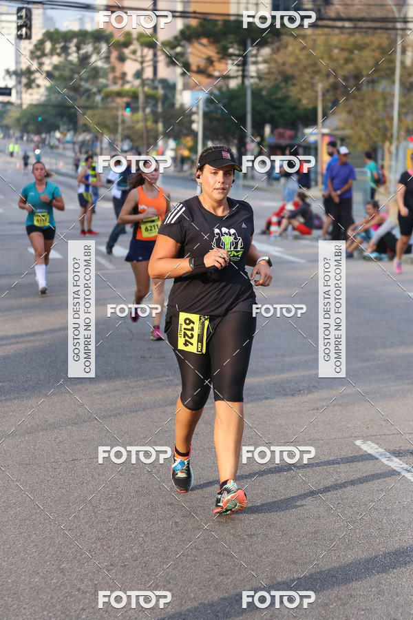 Buy your photos of the eventMeia Maratona Internacional de Curitiba 2018 on Fotop