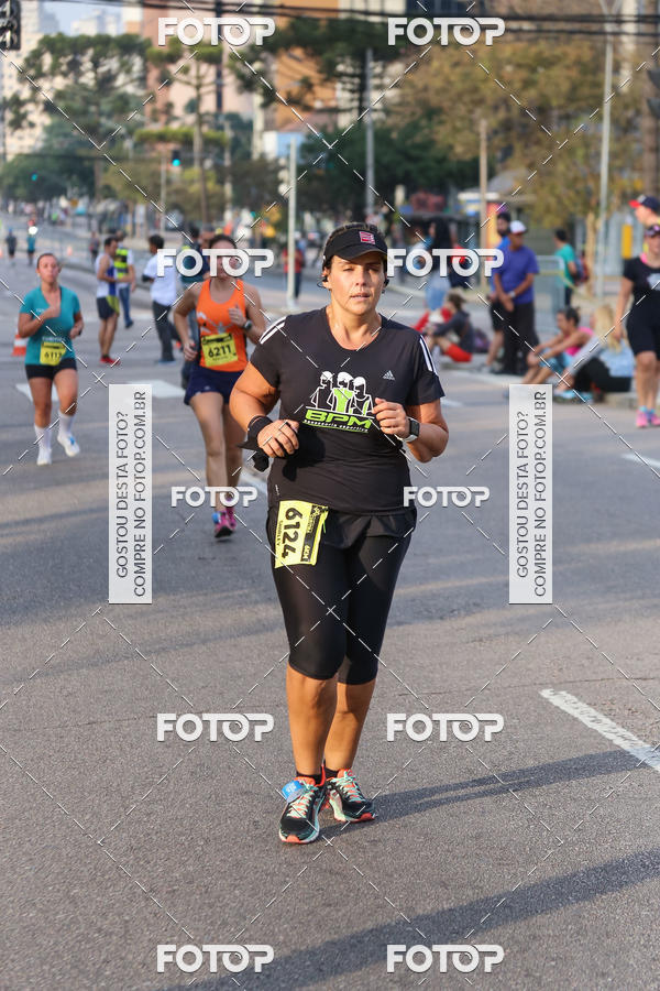 Buy your photos of the eventMeia Maratona Internacional de Curitiba 2018 on Fotop