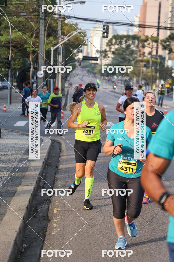 Buy your photos of the eventMeia Maratona Internacional de Curitiba 2018 on Fotop