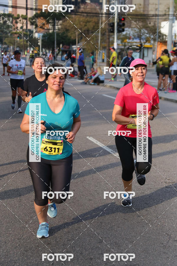 Buy your photos of the eventMeia Maratona Internacional de Curitiba 2018 on Fotop