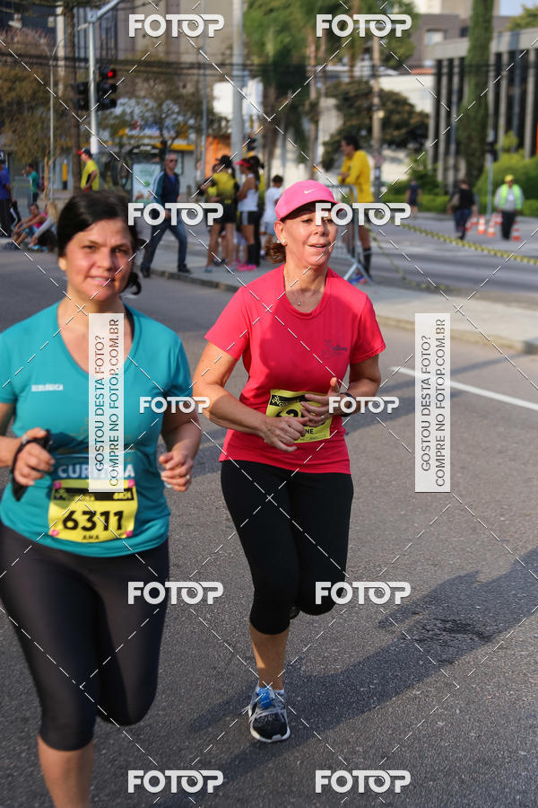 Buy your photos of the eventMeia Maratona Internacional de Curitiba 2018 on Fotop