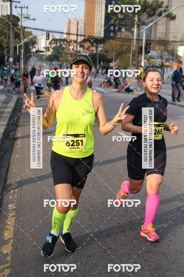 Buy your photos of the eventMeia Maratona Internacional de Curitiba 2018 on Fotop