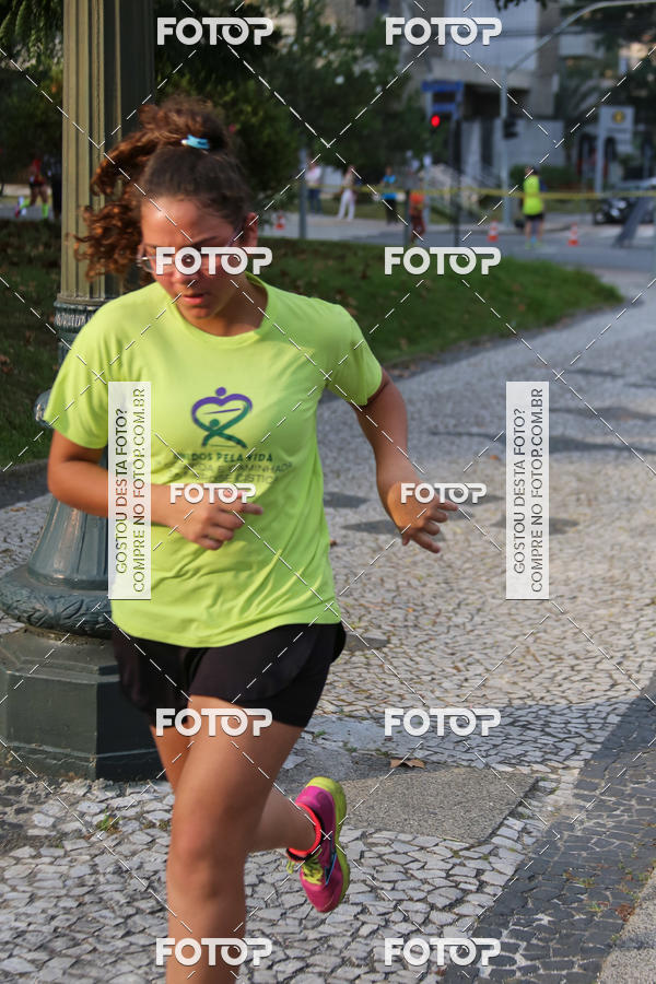 Buy your photos of the eventMeia Maratona Internacional de Curitiba 2018 on Fotop