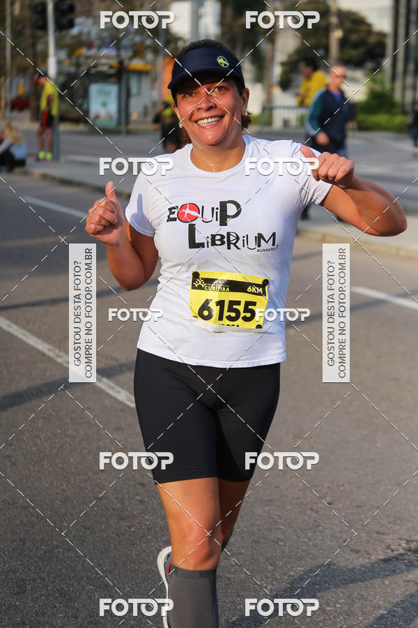 Buy your photos of the eventMeia Maratona Internacional de Curitiba 2018 on Fotop