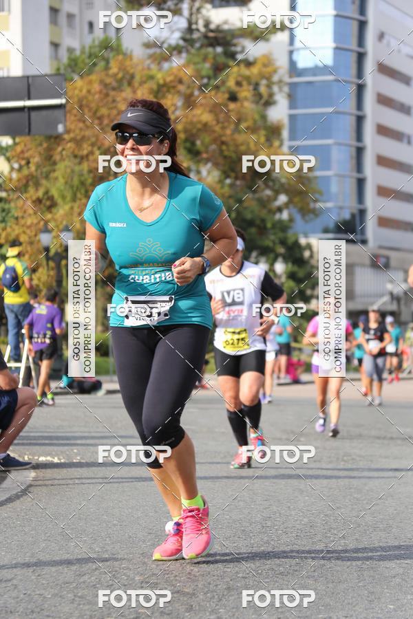 Buy your photos of the eventMeia Maratona Internacional de Curitiba 2018 on Fotop