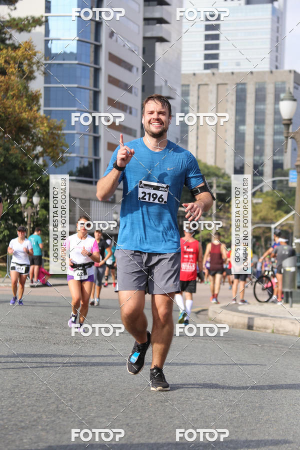 Buy your photos of the eventMeia Maratona Internacional de Curitiba 2018 on Fotop