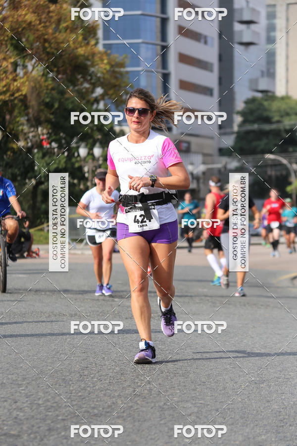 Buy your photos of the eventMeia Maratona Internacional de Curitiba 2018 on Fotop