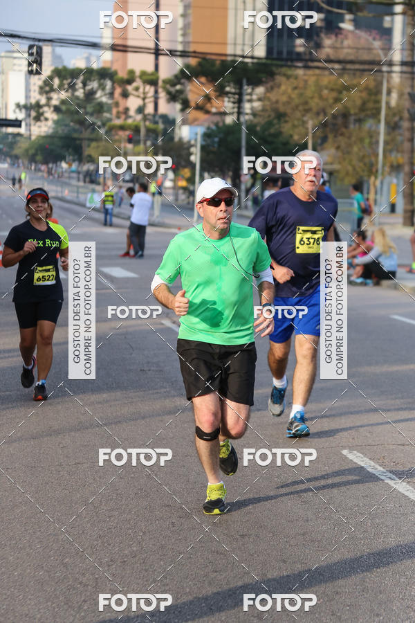 Buy your photos of the eventMeia Maratona Internacional de Curitiba 2018 on Fotop