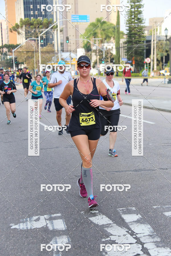Buy your photos of the eventMeia Maratona Internacional de Curitiba 2018 on Fotop