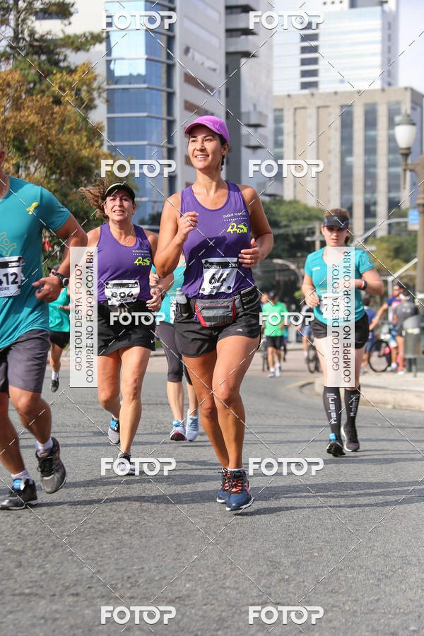 Buy your photos of the eventMeia Maratona Internacional de Curitiba 2018 on Fotop
