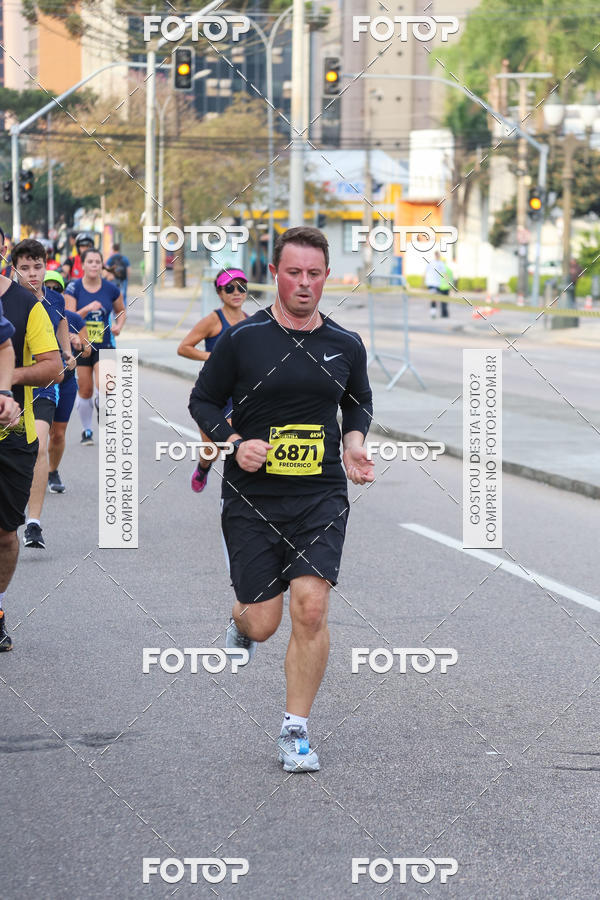 Buy your photos of the eventMeia Maratona Internacional de Curitiba 2018 on Fotop