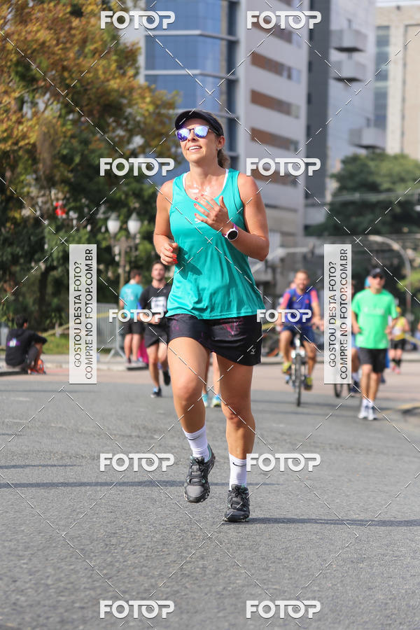 Buy your photos of the eventMeia Maratona Internacional de Curitiba 2018 on Fotop