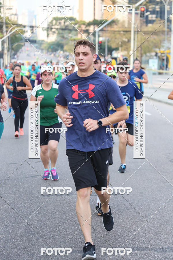 Buy your photos of the eventMeia Maratona Internacional de Curitiba 2018 on Fotop