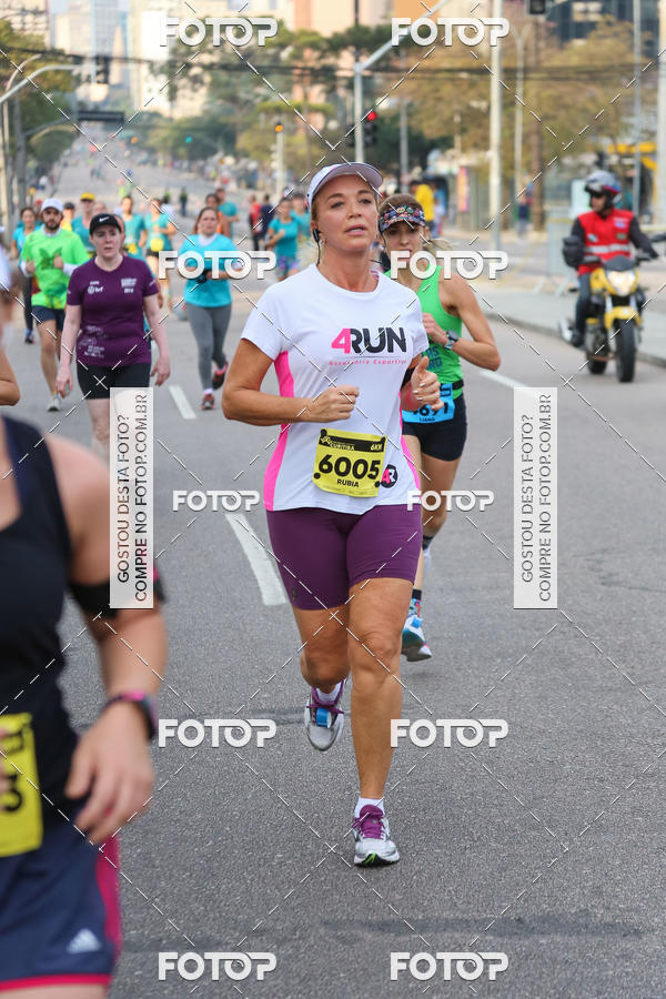 Buy your photos of the eventMeia Maratona Internacional de Curitiba 2018 on Fotop