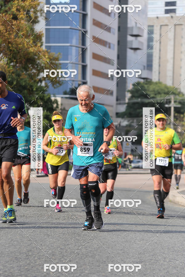 Buy your photos of the eventMeia Maratona Internacional de Curitiba 2018 on Fotop