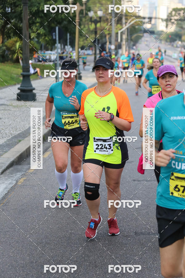 Buy your photos of the eventMeia Maratona Internacional de Curitiba 2018 on Fotop