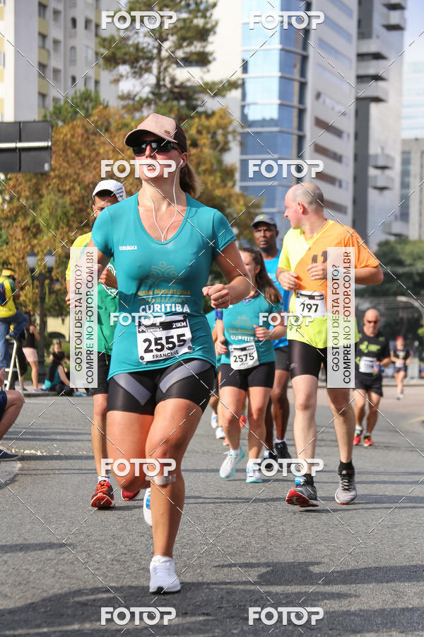 Buy your photos of the eventMeia Maratona Internacional de Curitiba 2018 on Fotop