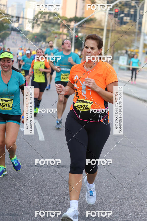 Buy your photos of the eventMeia Maratona Internacional de Curitiba 2018 on Fotop