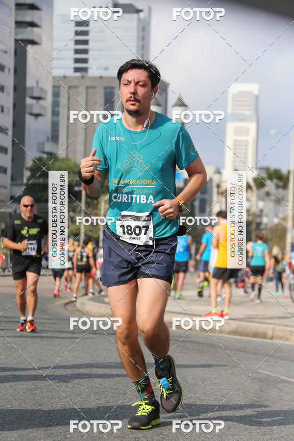 Buy your photos of the eventMeia Maratona Internacional de Curitiba 2018 on Fotop