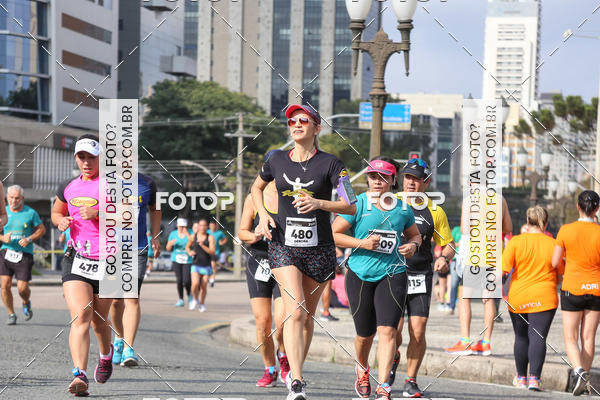 Buy your photos of the eventMeia Maratona Internacional de Curitiba 2018 on Fotop
