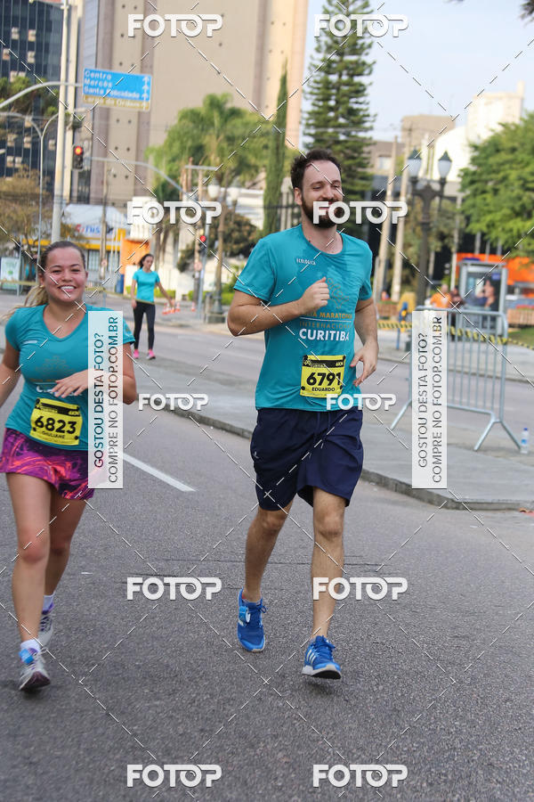 Buy your photos of the eventMeia Maratona Internacional de Curitiba 2018 on Fotop