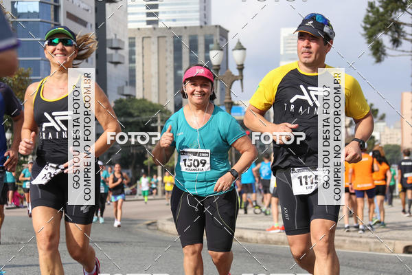 Buy your photos of the eventMeia Maratona Internacional de Curitiba 2018 on Fotop