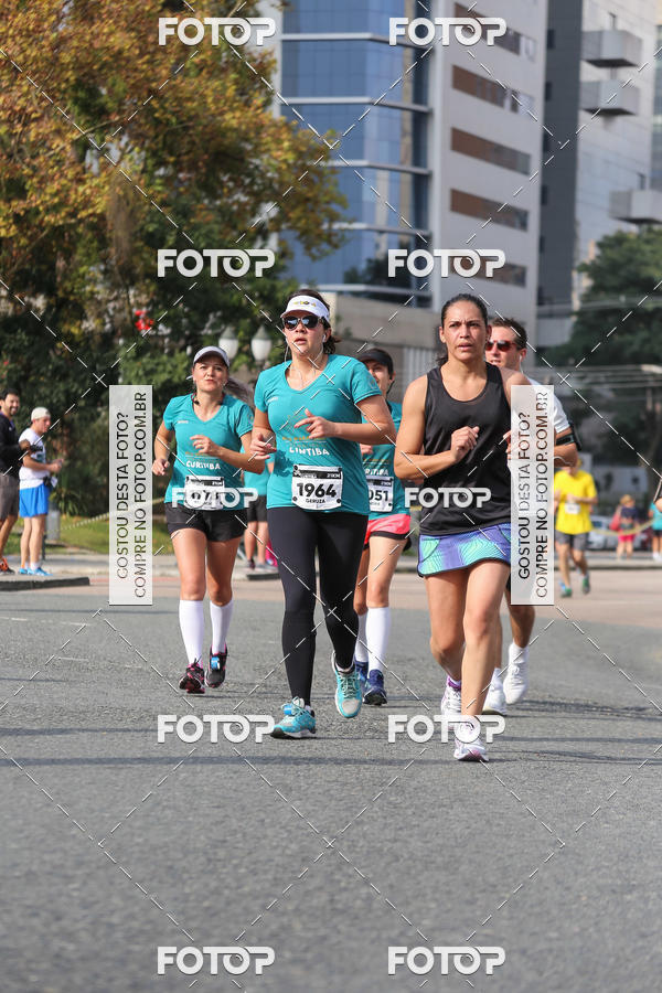 Buy your photos of the eventMeia Maratona Internacional de Curitiba 2018 on Fotop