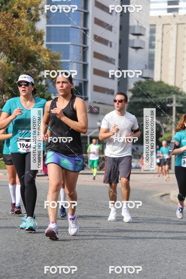 Buy your photos of the eventMeia Maratona Internacional de Curitiba 2018 on Fotop