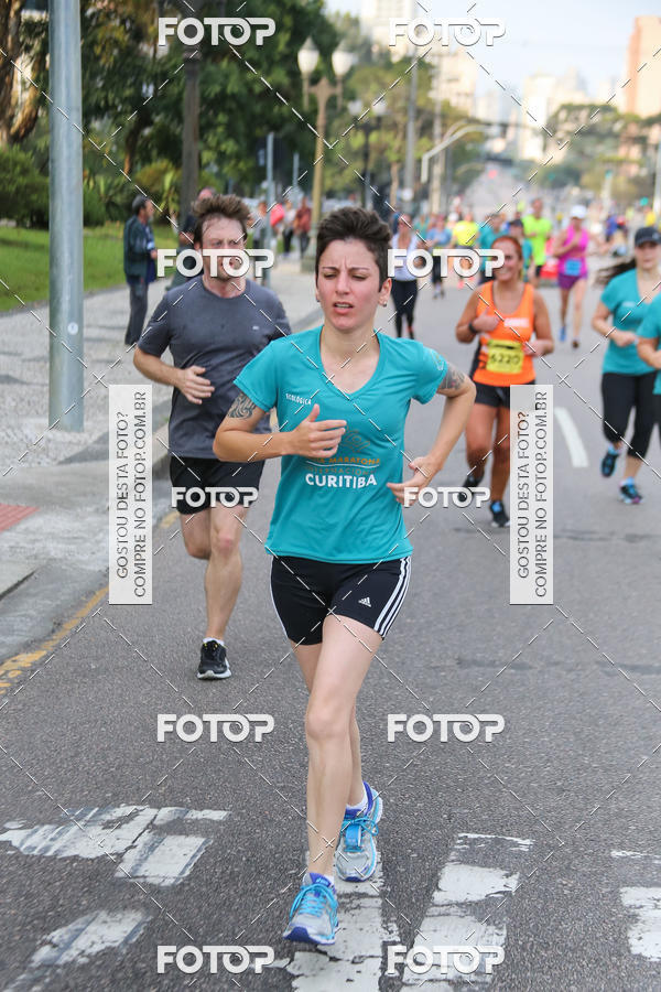 Buy your photos of the eventMeia Maratona Internacional de Curitiba 2018 on Fotop