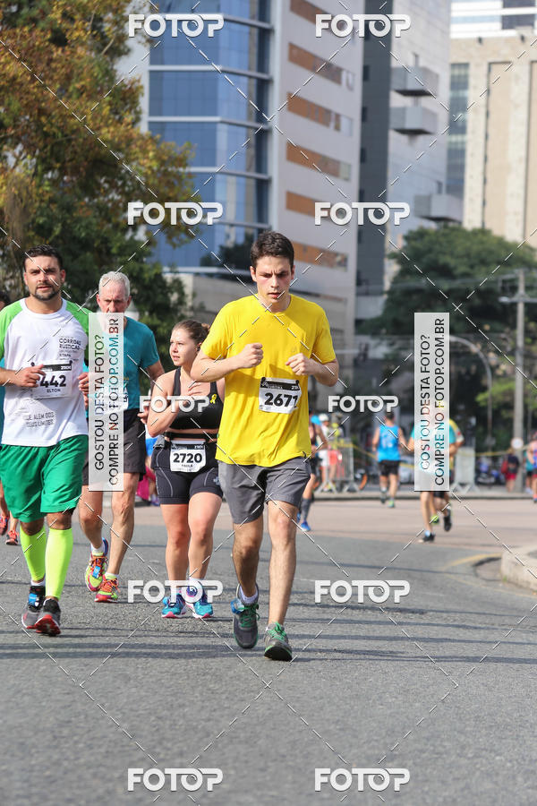 Buy your photos of the eventMeia Maratona Internacional de Curitiba 2018 on Fotop
