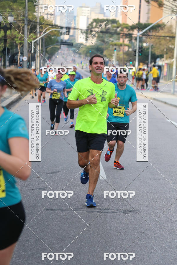 Buy your photos of the eventMeia Maratona Internacional de Curitiba 2018 on Fotop