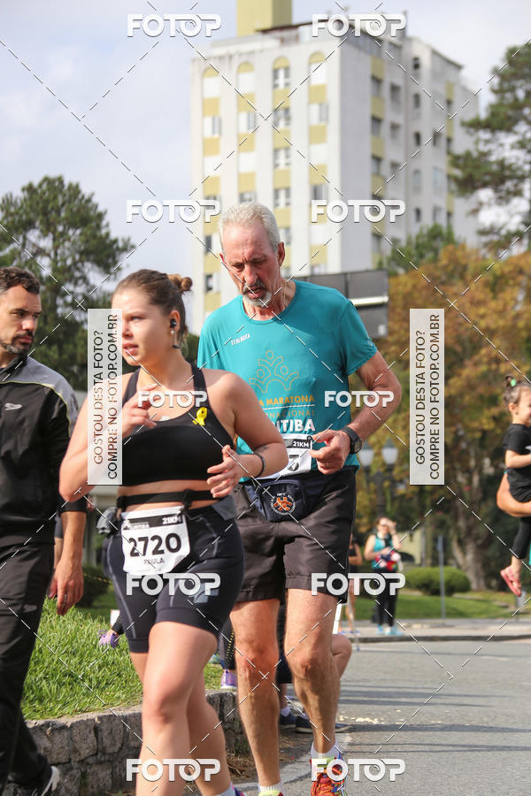 Buy your photos of the eventMeia Maratona Internacional de Curitiba 2018 on Fotop