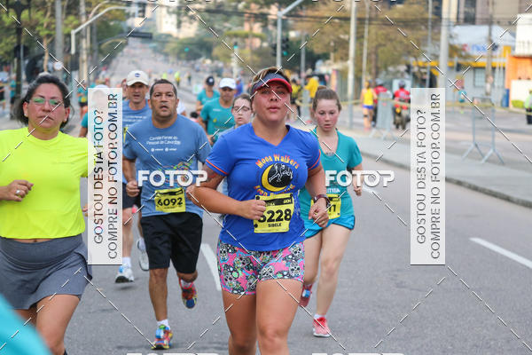 Buy your photos of the eventMeia Maratona Internacional de Curitiba 2018 on Fotop