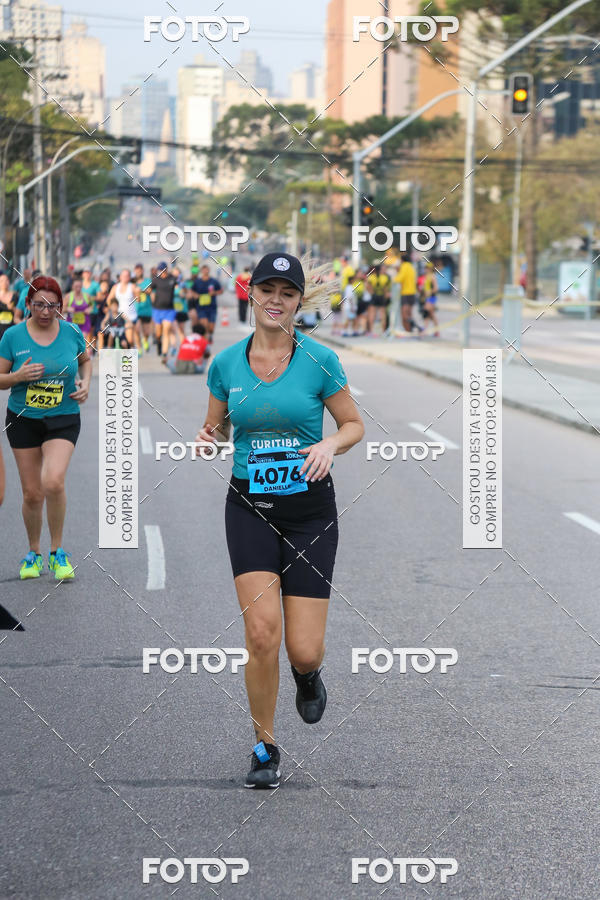Buy your photos of the eventMeia Maratona Internacional de Curitiba 2018 on Fotop