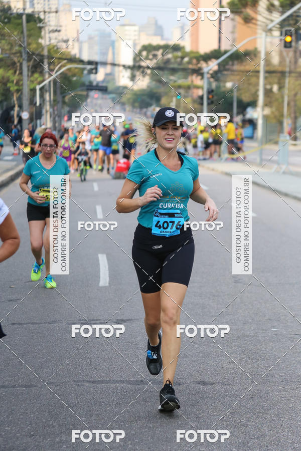 Buy your photos of the eventMeia Maratona Internacional de Curitiba 2018 on Fotop