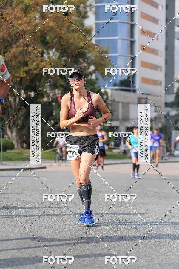 Buy your photos of the eventMeia Maratona Internacional de Curitiba 2018 on Fotop