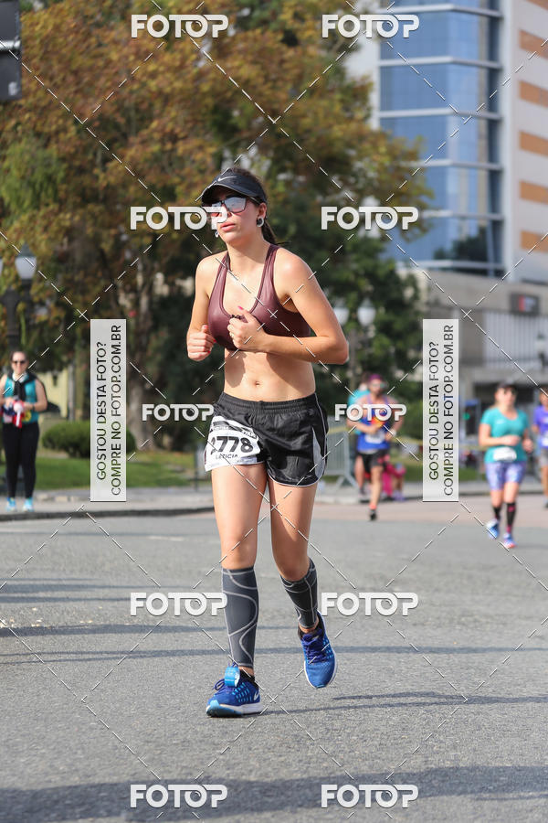 Buy your photos of the eventMeia Maratona Internacional de Curitiba 2018 on Fotop