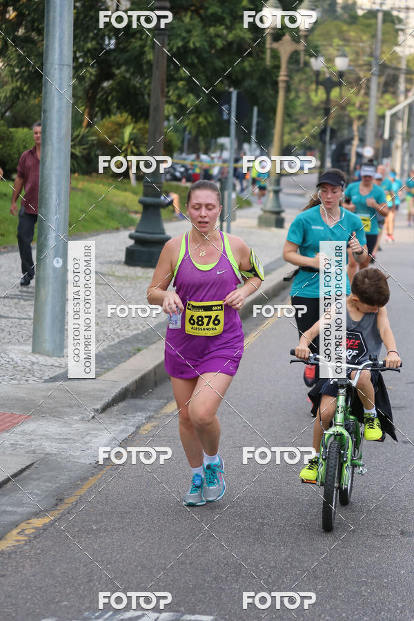 Buy your photos of the eventMeia Maratona Internacional de Curitiba 2018 on Fotop