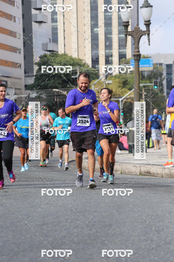 Buy your photos of the eventMeia Maratona Internacional de Curitiba 2018 on Fotop