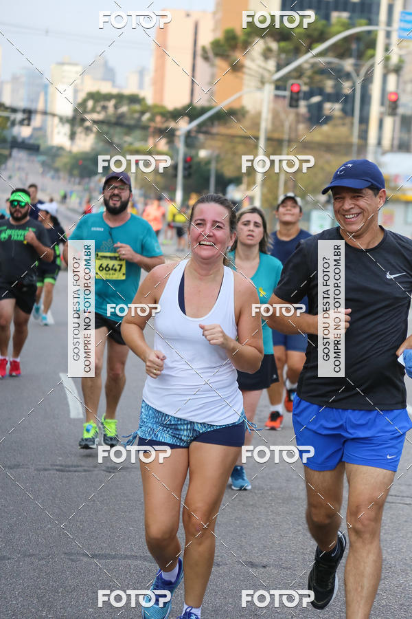 Buy your photos of the eventMeia Maratona Internacional de Curitiba 2018 on Fotop