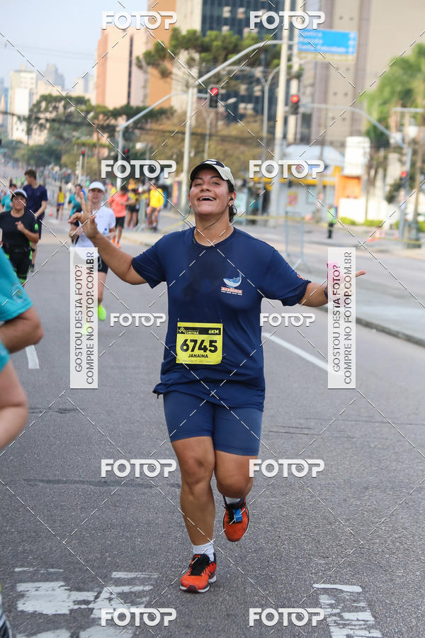 Buy your photos of the eventMeia Maratona Internacional de Curitiba 2018 on Fotop
