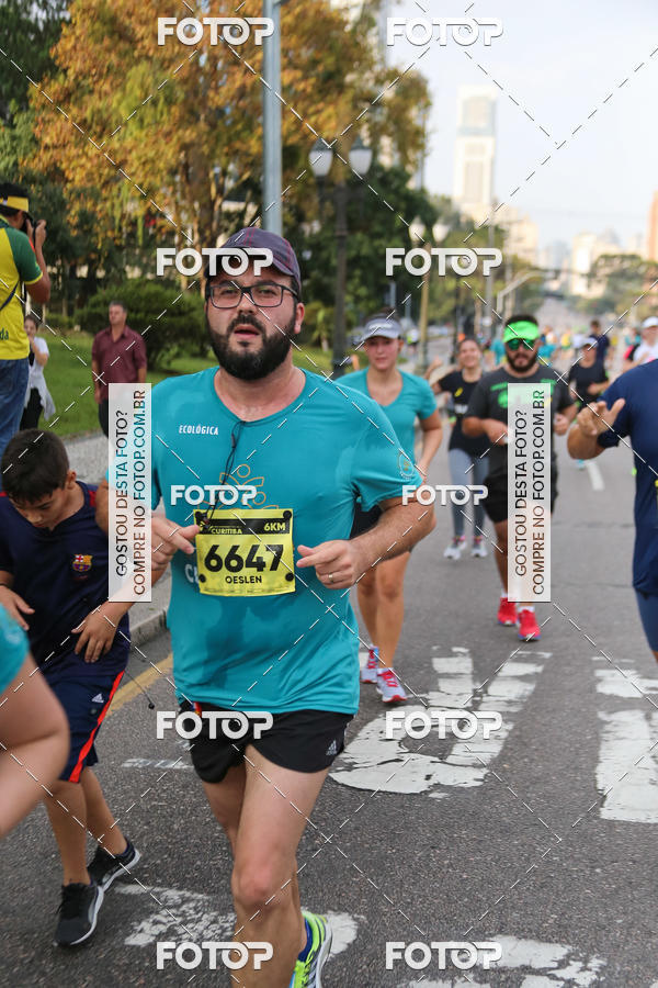 Buy your photos of the eventMeia Maratona Internacional de Curitiba 2018 on Fotop