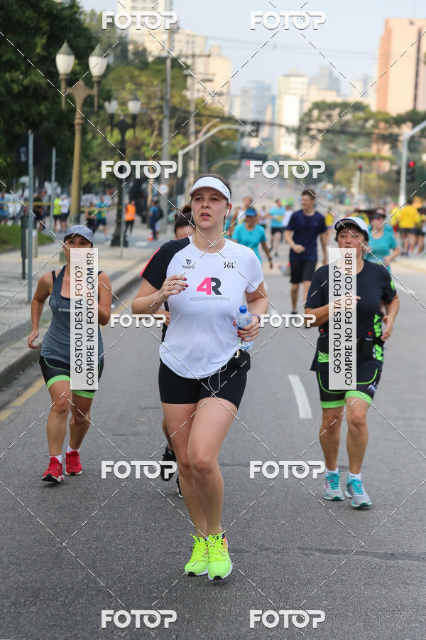 Buy your photos of the eventMeia Maratona Internacional de Curitiba 2018 on Fotop