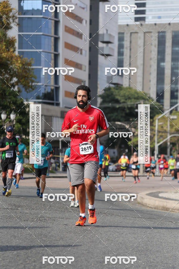 Buy your photos of the eventMeia Maratona Internacional de Curitiba 2018 on Fotop