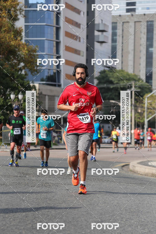 Buy your photos of the eventMeia Maratona Internacional de Curitiba 2018 on Fotop