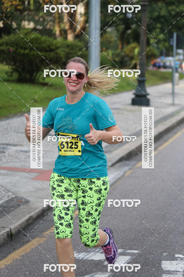 Buy your photos of the eventMeia Maratona Internacional de Curitiba 2018 on Fotop