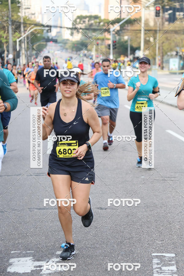 Buy your photos of the eventMeia Maratona Internacional de Curitiba 2018 on Fotop